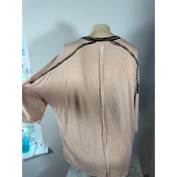 NWOT POL Blush Pink Hi Low Pocket Top Rayon Blend Large - Picture 3 of 11